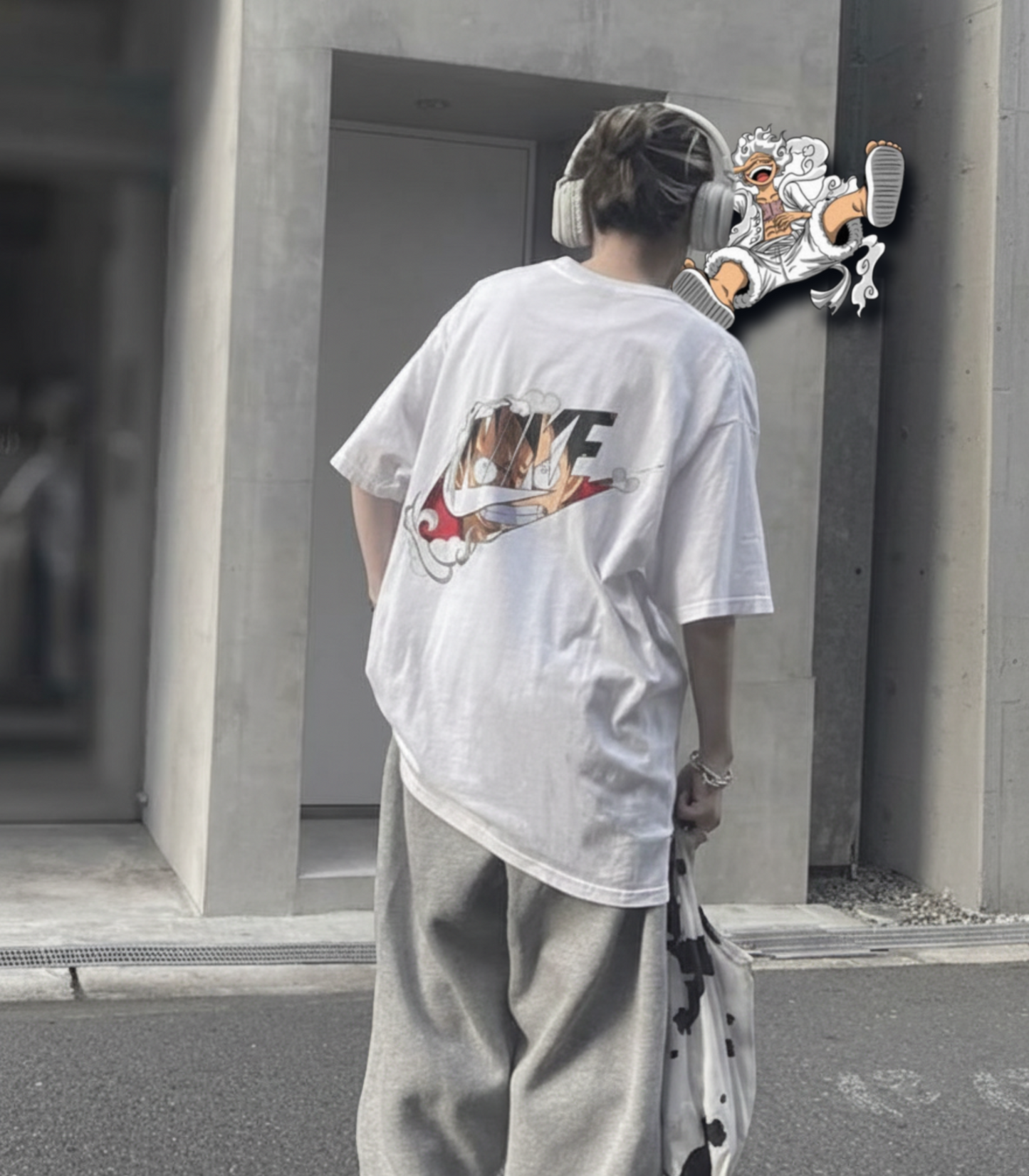 NIKE X LUFFY